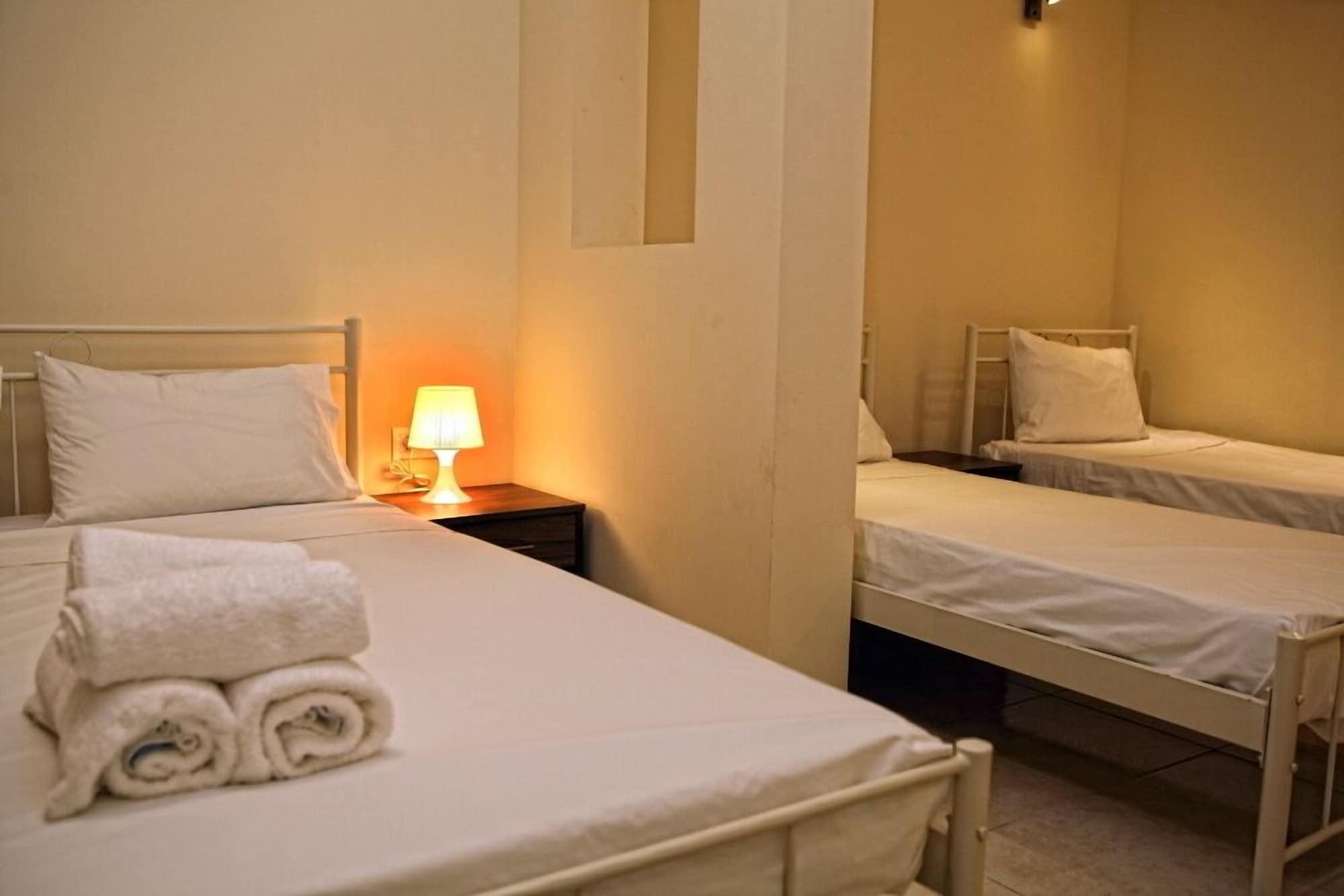 Niriides Beach Hotel Rethymno Zimmer foto