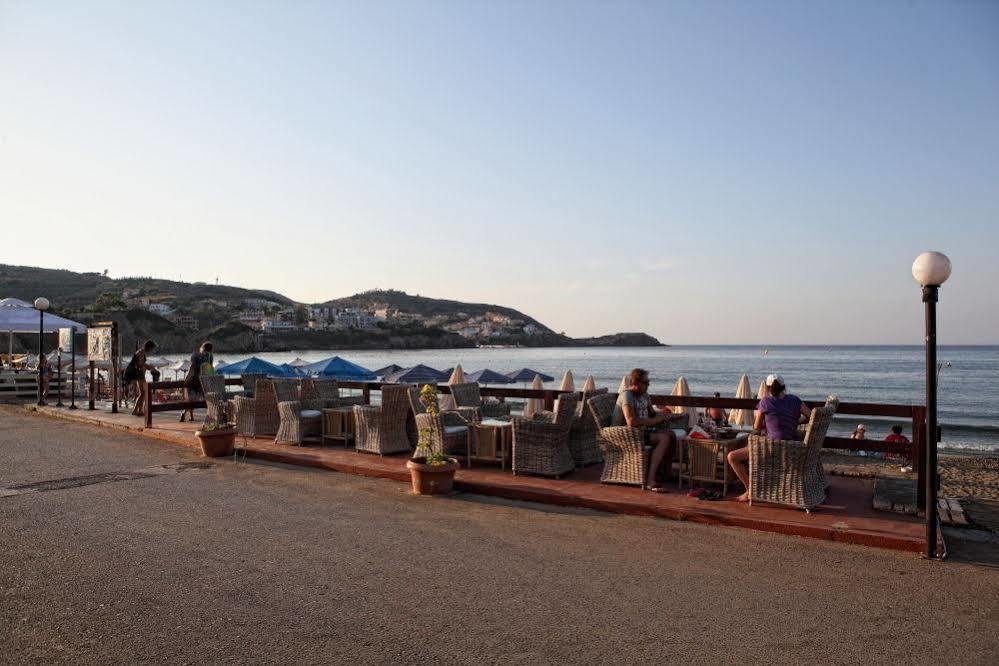 Niriides Beach Hotel Rethymno Exterior foto