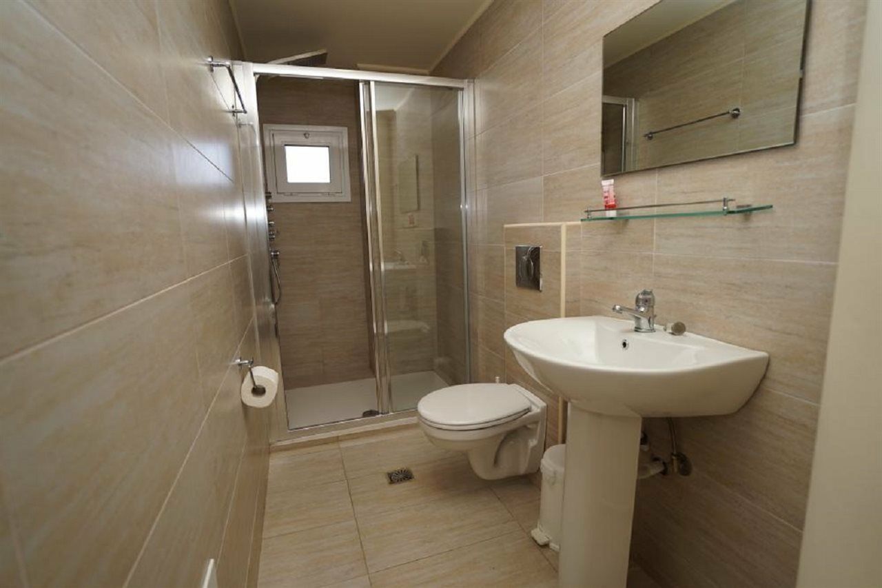 Niriides Beach Hotel Rethymno Exterior foto